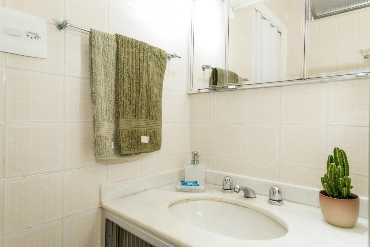 Relax Em Copacabana, Quarto E Sala, 150 Mt Da Praia, Cozinha, Maq De Lavar Roupa E Ar ริโอเดจาเนโร ภายนอก รูปภาพ